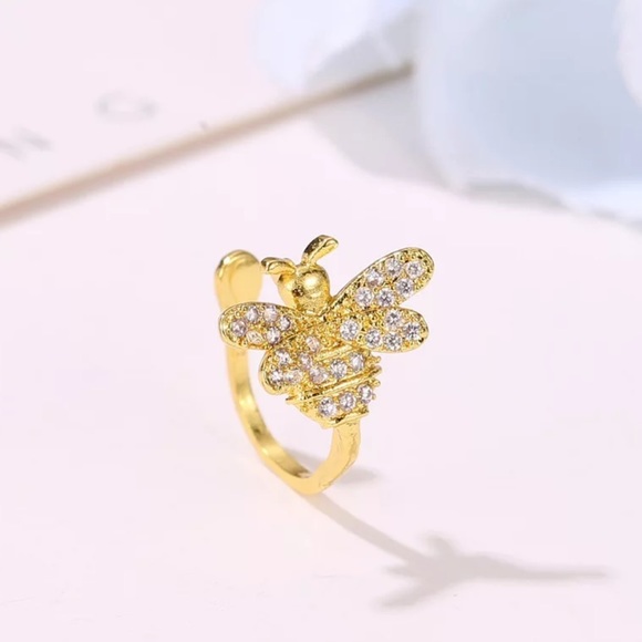 3/$30 Rhinestone Bee Ear Cuff - Picture 5 of 7